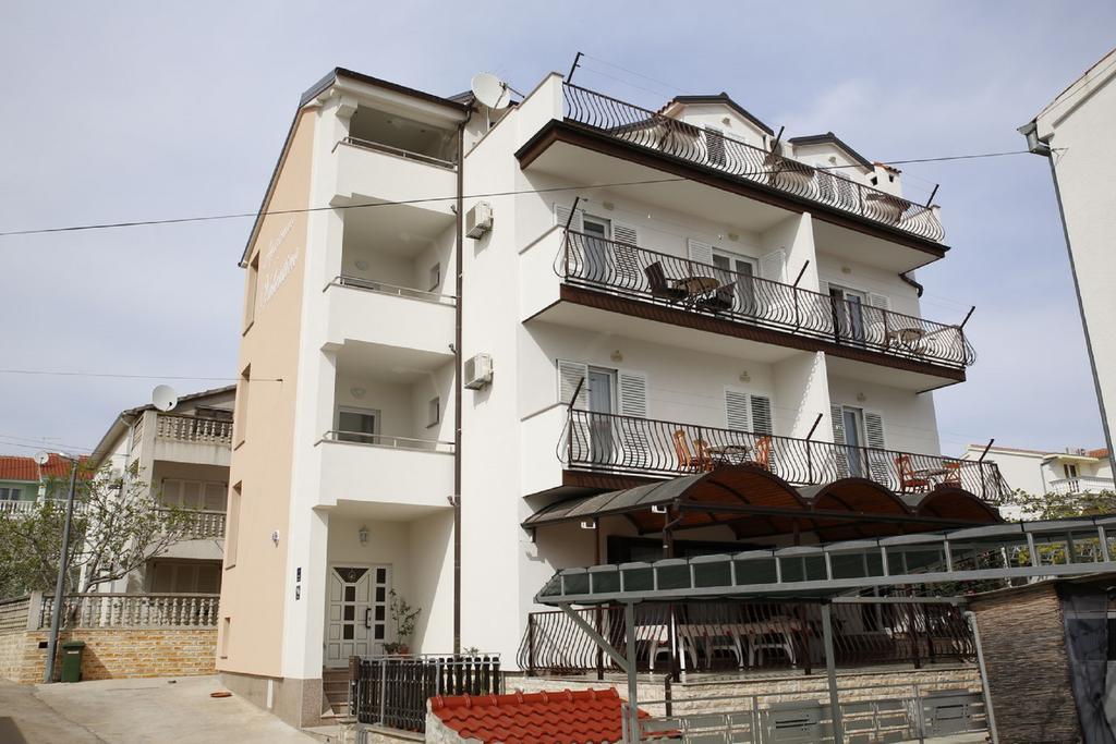 Apartments Valentino Vodice Eksteriør billede