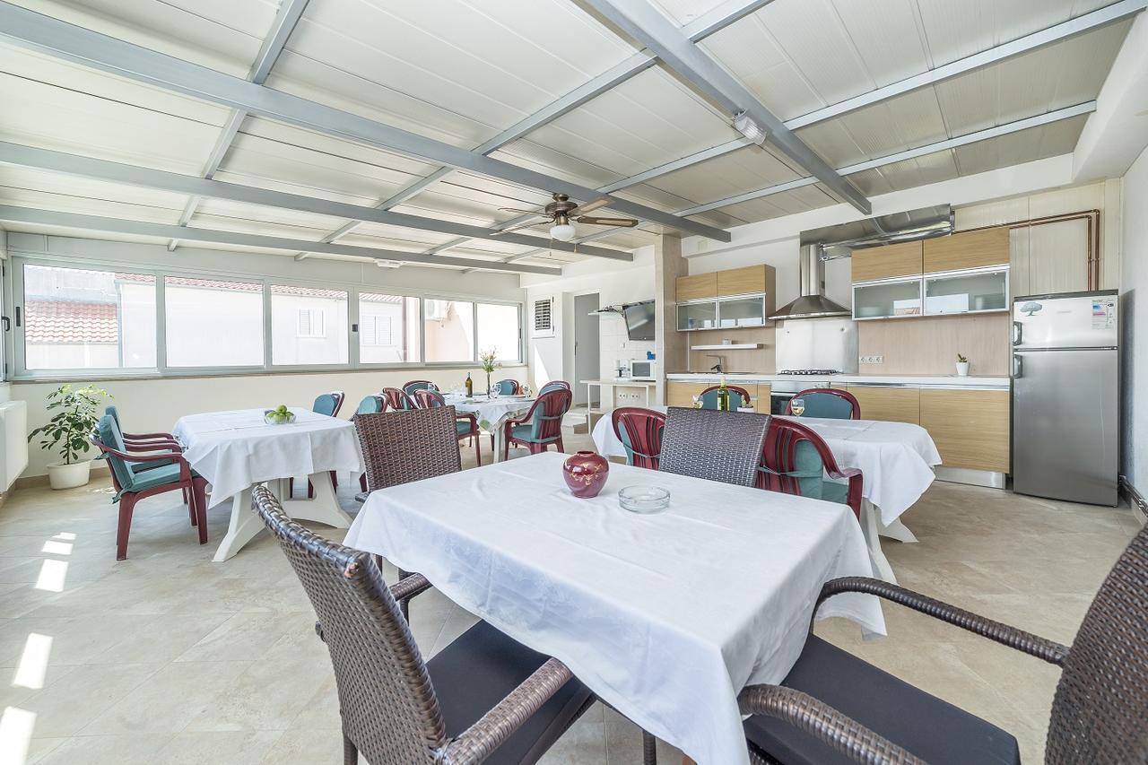 Apartments Valentino Vodice Eksteriør billede